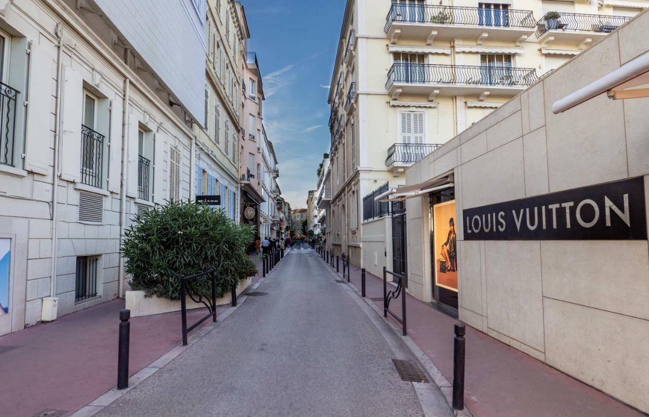 Apartment Carre D'or *